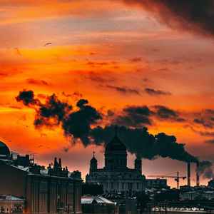 男人强入女人下身动漫视频
